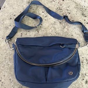 Lululemon all night festival bag 5L